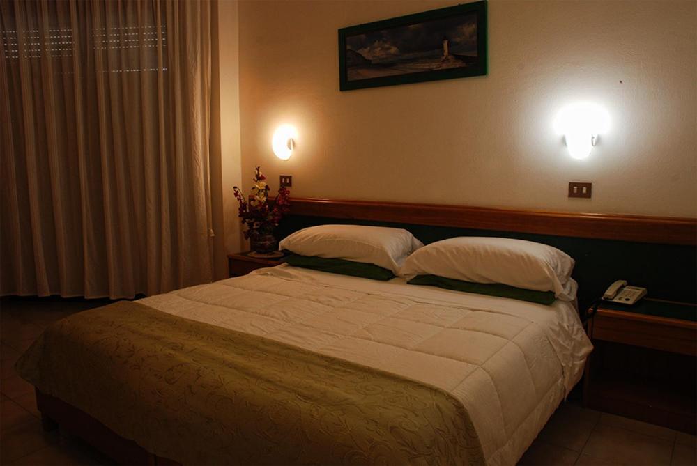 Hotel Neptunus Nettuno Zewnętrze zdjęcie