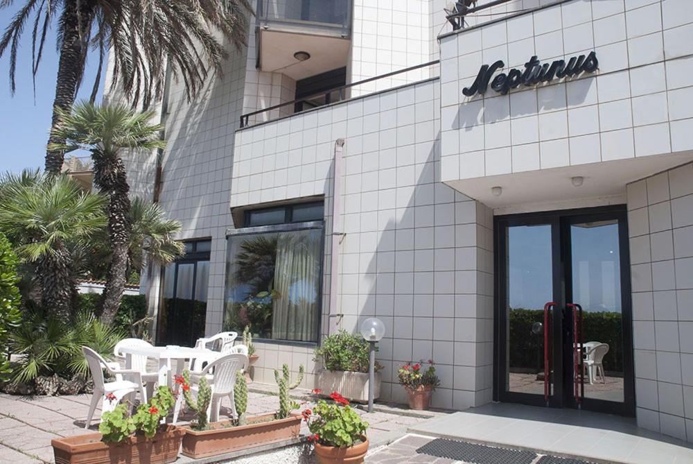 Hotel Neptunus Nettuno Zewnętrze zdjęcie